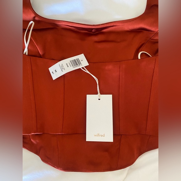 $88 NWT Aritzia Wilfred Dusk Halter Top in 'Revel Red' S/M. SOLD OUT - Picture 7 of 8